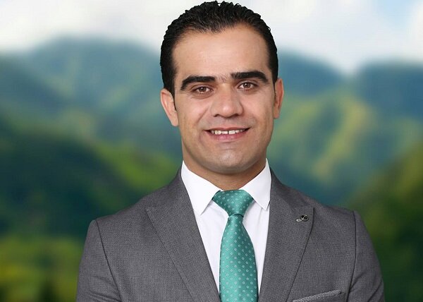كۆمپانیاكانی پارتی مانگانە بەقەد نیوەی هاوڵاتیانی هەرێم پارەیان دەست دەكەوێت كۆمپانیاكانی پارتی مانگانە بەقەد نیوەی هاوڵاتیانی هەرێم پارەیان دەست دەكەوێت