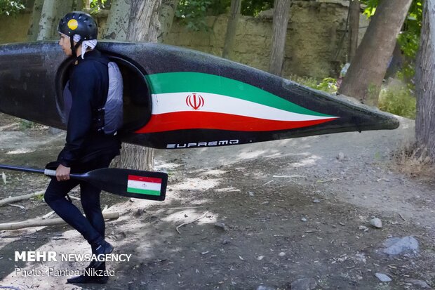 مسابقات "وايتووتر سلالوم" في إيران 