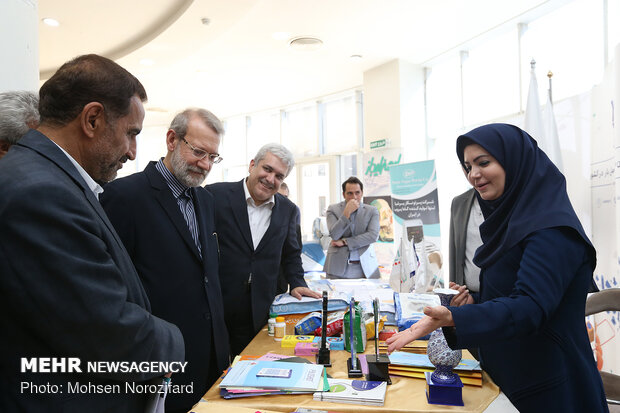 Iranian tech. products on display at Pardis Technology Park
