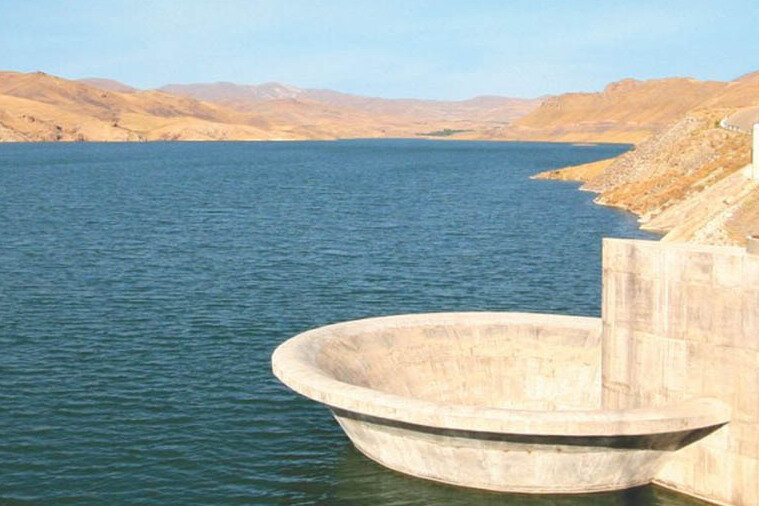 کاهش ورودی سد تهم تأمین آب شرب زنجان را دچار چالش می‌کند 