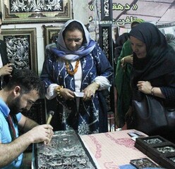 WCC-APR Director Ghada Hijavi visits a crafts workshop in Iran’s Meybod, June 17, 2019.