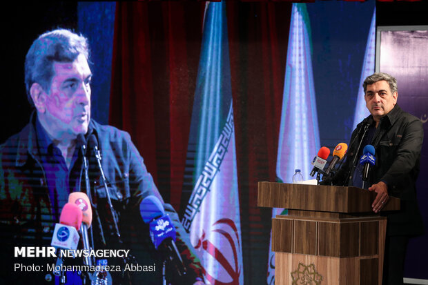 مراسم رونمایی و بهره برداری از ناوگان جدید اتوبوس و مینی بوسهای درون شهری