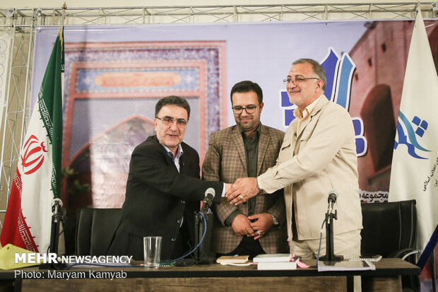 مناظره زاکانی و تاج زاده