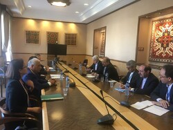 Azerbaijan calls for stronger ties with Iranian labor unions 