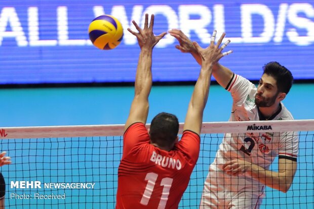 Iran vs Portugal at 2019 VNL Week 4