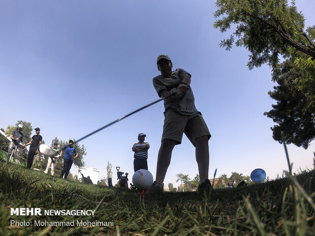 Iranian cadet national golf team training