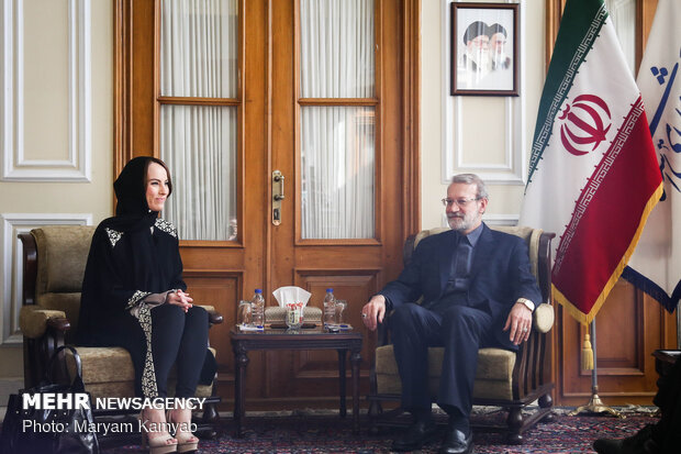 Parl. speaker Larijani meets with IPU president