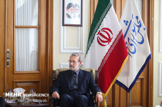 Parl. speaker Larijani meets with IPU president