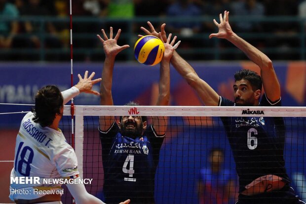 Iran volleyball loses to France 3-0 in 2021 VNL