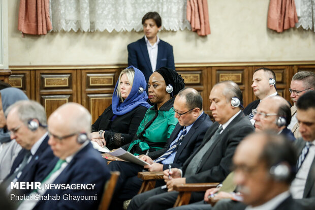 Ambassadors, charge d'affaires visit Judiciary chief 