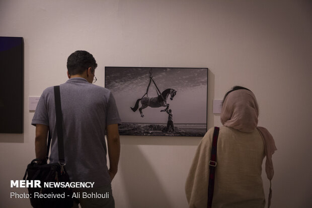 نمایشگاه سومین دوره نشان عکس سال مطبوعاتی ایران