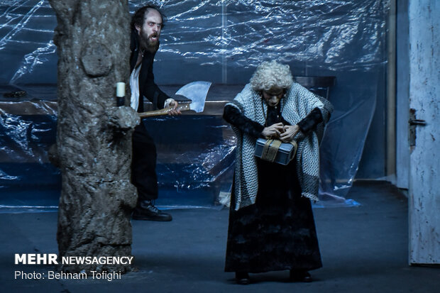 Servati's 'Crime and Punishment' on stage in Tehran