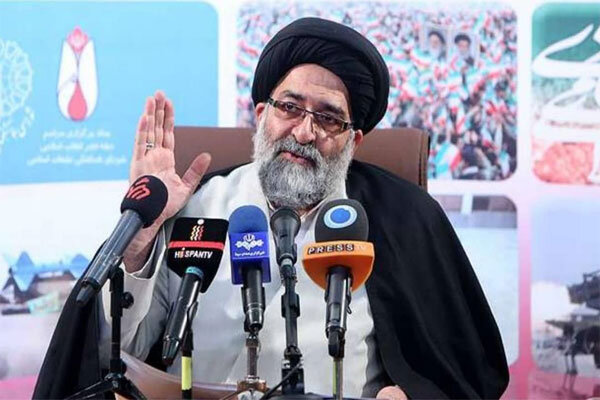 فرمانده کل ارتش جمهوری اسلامی سخنران مراسم ۱۳ آبان تهران است