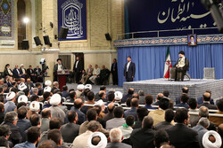 Judiciary personnel meet Ayatollah Khamenei