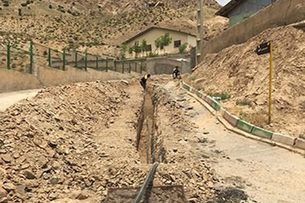 پیشرفت ۷۰ درصدی پروژه گازرسانی به روستای طرود