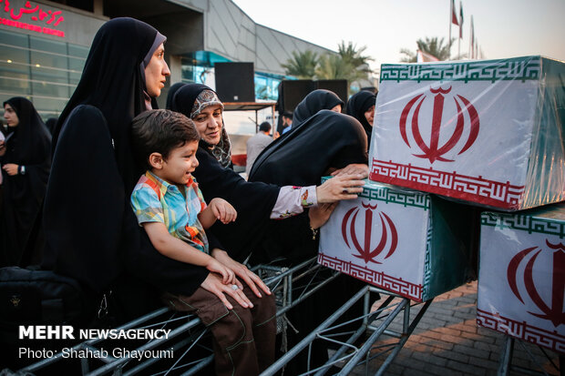 مراسم وداع با پیکر‌های مطهر150 شهید تازه‌تفحص‌شده دوران دفاع مقدس