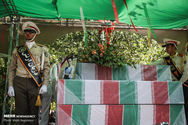 Funeral procession held for fallen soldier