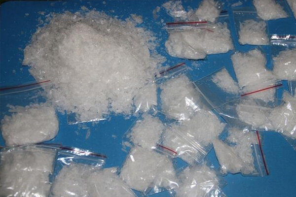 ۱۹۷ کیلوگرم ماده مخدر شیشه در مرز سردشت کشف شد