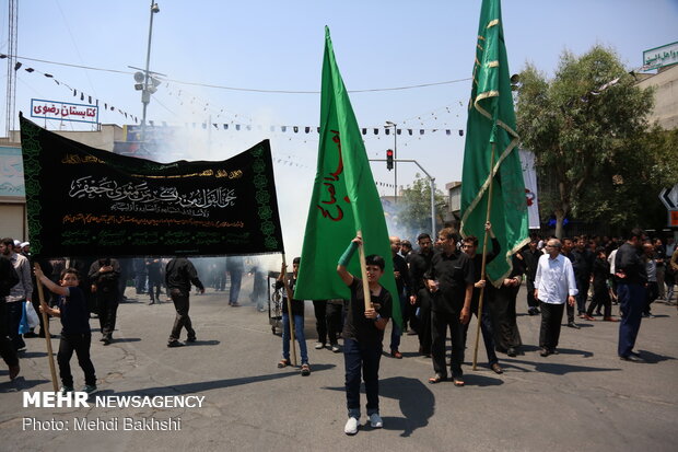 Martyrdom anniversary of Imam Sadiq (AS) marked in Qom prov.