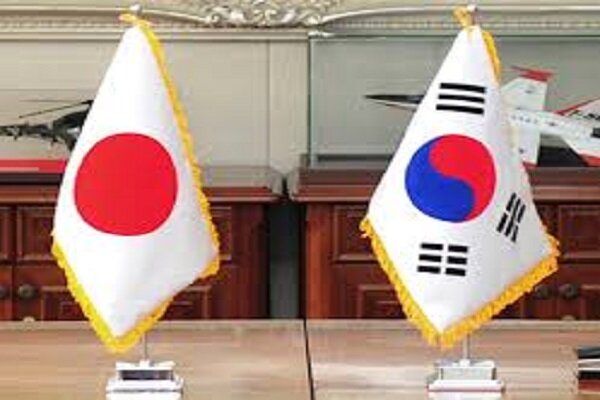 وزرای خارجه ژاپن و کره جنوبی در پکن دیدار می‌کنند