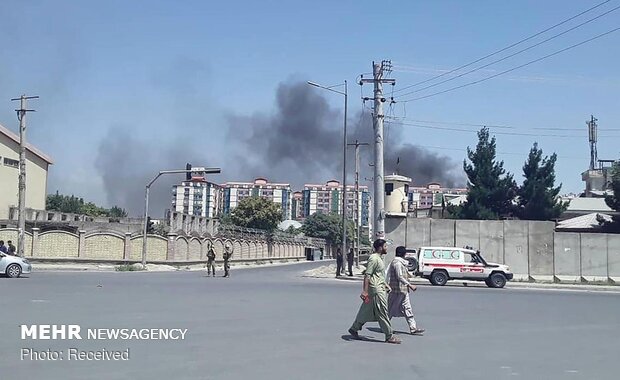 بیش از ۱۰۰ کشته و زخمی در انفجارهای کابل