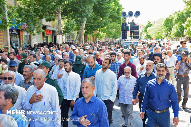 وداع شاهرودی‌ها با شهید امینیان