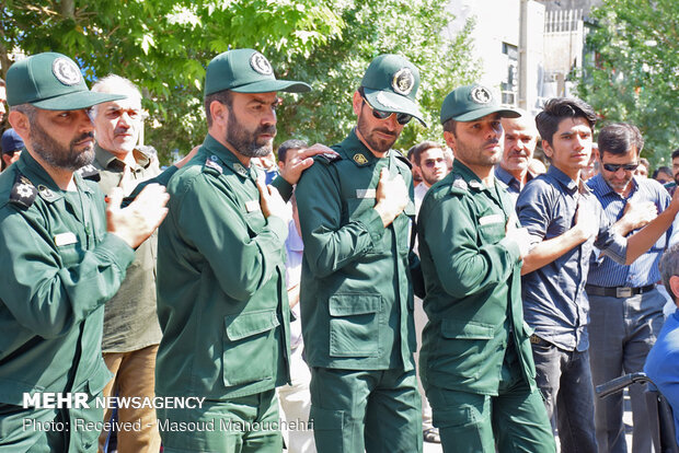 وداع شاهرودی‌ها با شهید امینیان