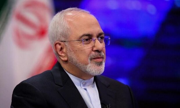 Hawks around Trump won’t succeed in selling war: Zarif 