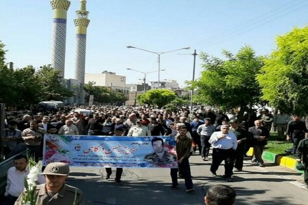 ‌ پیکر مطهر شهید حسن درگاهی در خوی تشییع شد