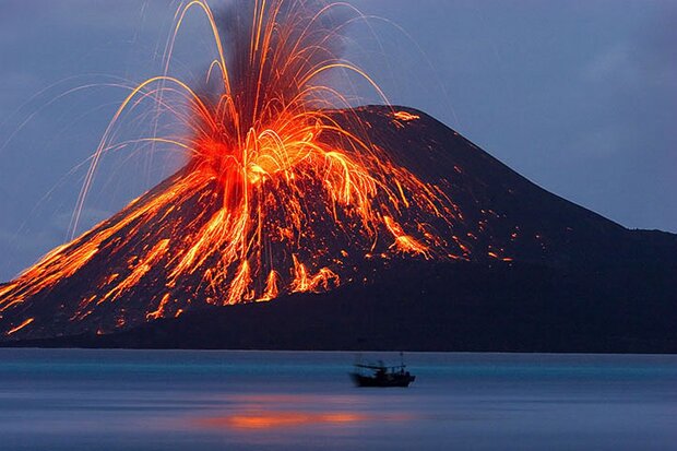 VIDEO: One dead as Volcano erupts on Italian island of Stromboli