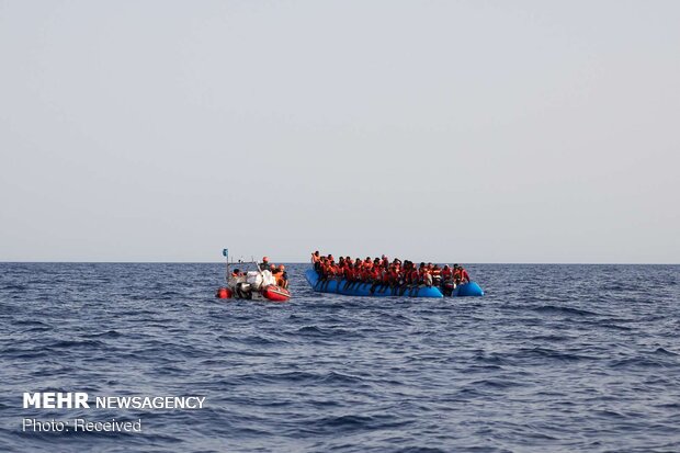 نجات پناهجویان از دریا‎
