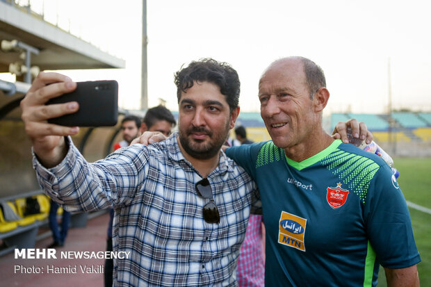 Persepolis training session under Calderon