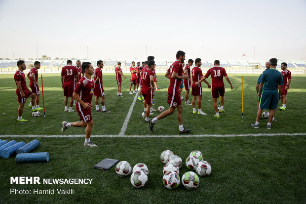 تمرین تیم فوتبال پرسپولیس زیر نظر گابریل Persepolis training session under Calderon