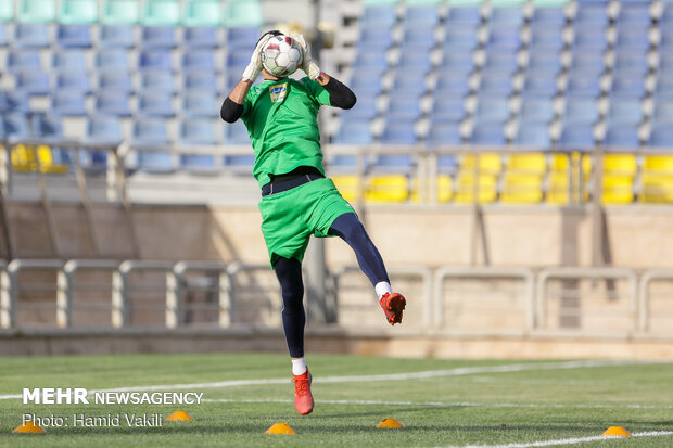 Persepolis training session under Calderon