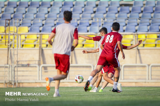 Persepolis training session under Calderon