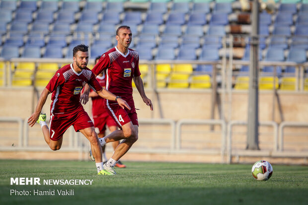 Persepolis training session under Calderon