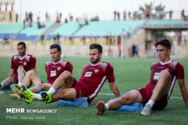 Persepolis training session under Calderon