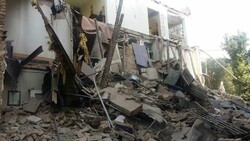 تخریب ساختمان سه طبقه در مرکز پایتخت/نجات خانم ۷۰ساله از زیر آوار