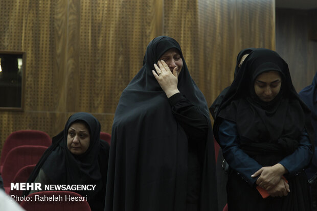 کاروان زیرسایه‌خورشید در گلستان