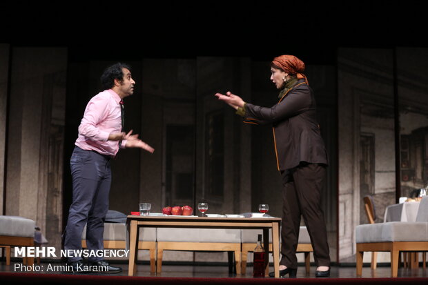 Florian Zeller’s ‘Lie’ goes on stage in Tehran