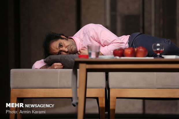 Florian Zeller’s ‘Lie’ goes on stage in Tehran