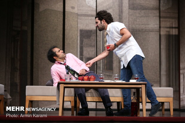 Florian Zeller’s ‘Lie’ goes on stage in Tehran