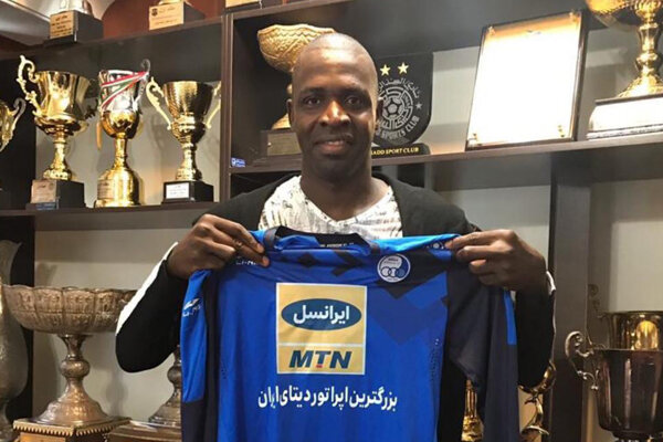 Esteghlal signs former Bordeaux striker