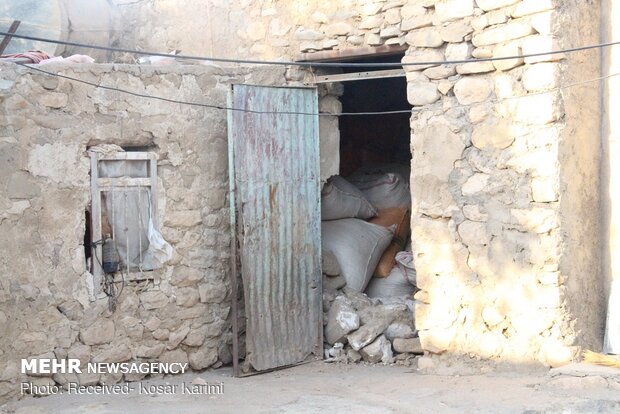 Quake damages buildings in Gelgir village