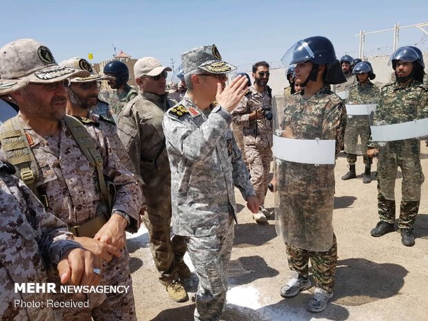 General Bagheri visits northeastern borders