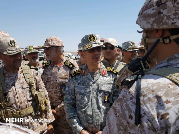 General Bagheri visits northeastern borders