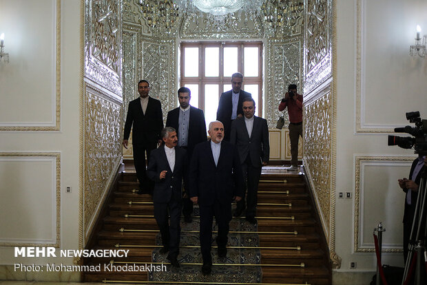 FM Zarif, Belarusian diplomat meeting in Tehran