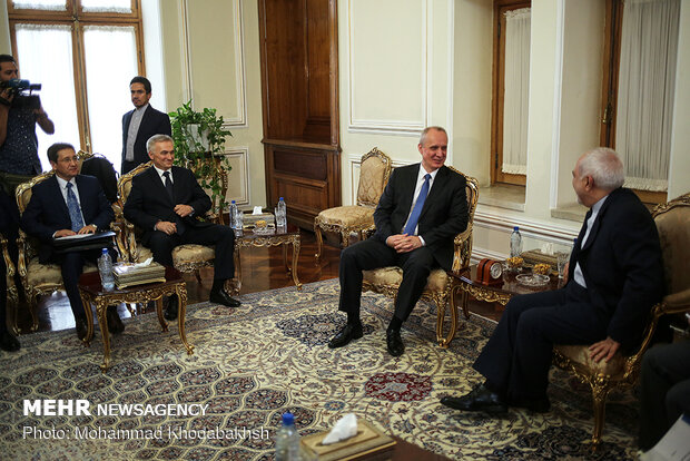 FM Zarif, Belarusian diplomat meeting in Tehran