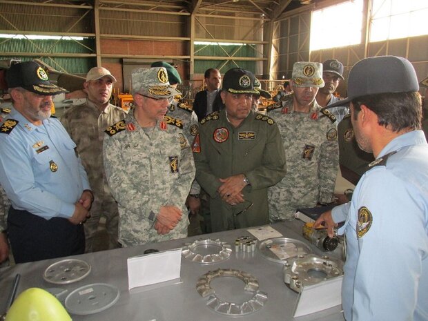 سرلشکر باقری از پایگاه هوایی شهیدحبیبی مشهد بازدید کرد