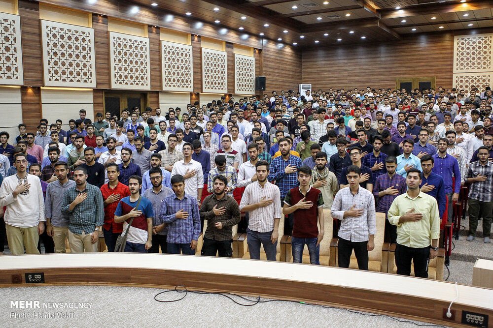 برگزاری دوره معرفتی «اسلام ناب» با حضور ۷۵۰ دانشجو در قم